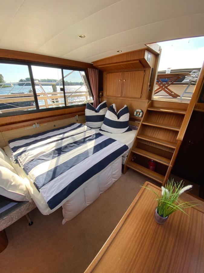 Luxusurlaub Auf Der Amavida Yacht / Scharmuetzelsee Bad Saarow Exterior photo