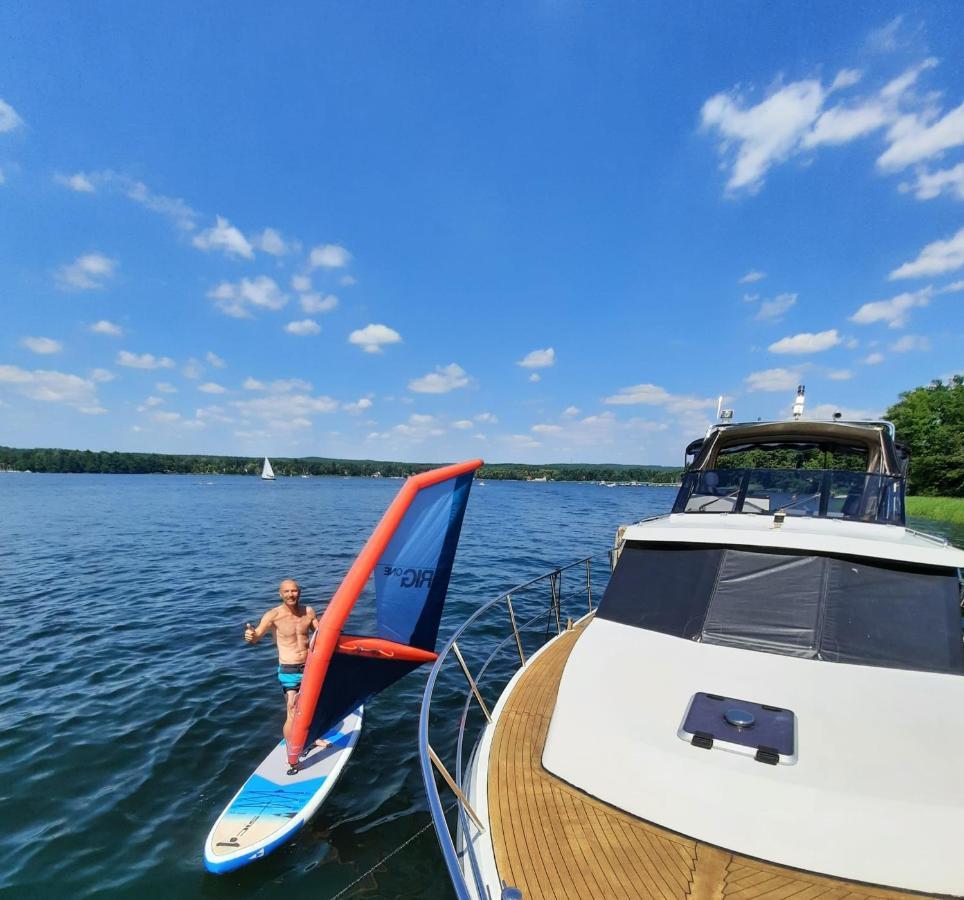 Luxusurlaub Auf Der Amavida Yacht / Scharmuetzelsee Bad Saarow Exterior photo